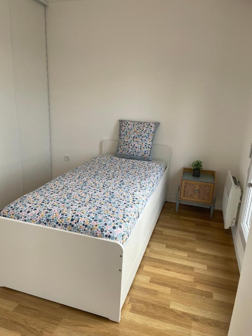 Appartement Cosy Champs Sur Marne Exterior photo
